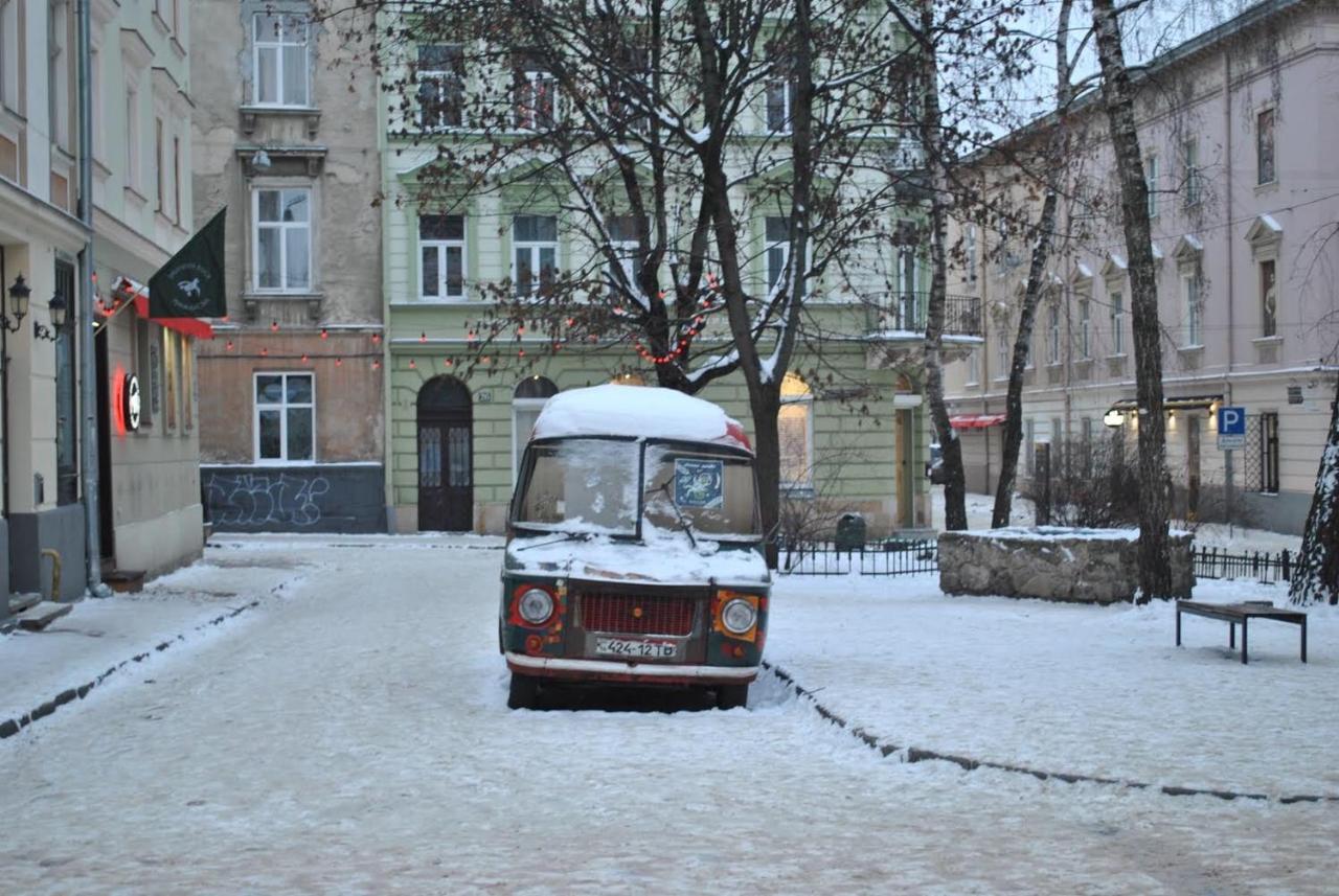Vip Apartment Ploscha Rynok Lviv Exterior foto
